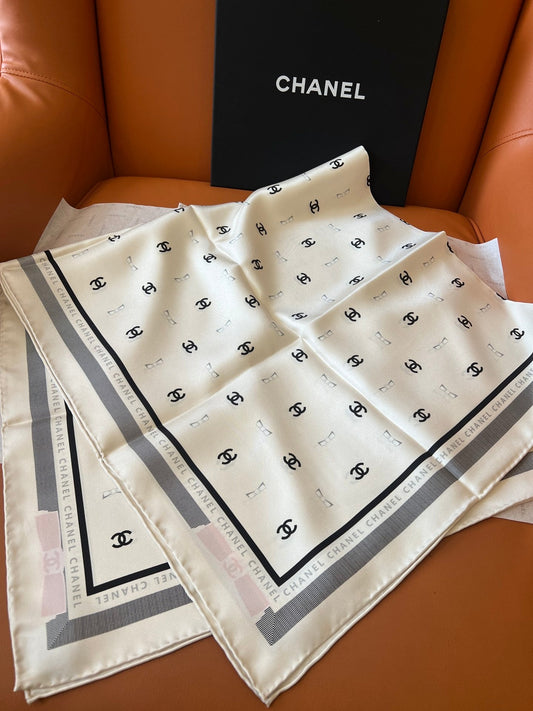 2 colors bow square silk scarf