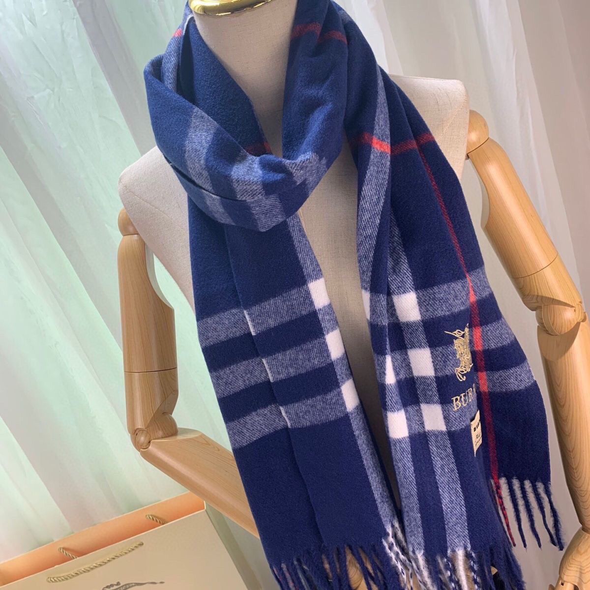 Classic Check Fringed Cashmere Scarf