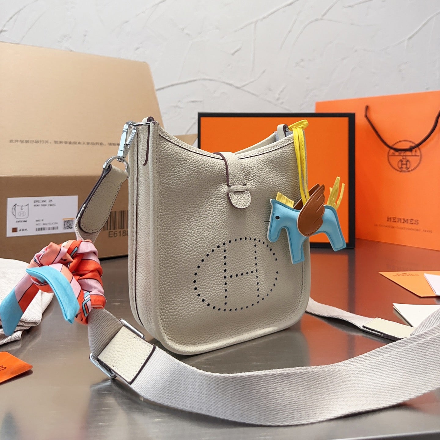 Mini crossbody bag