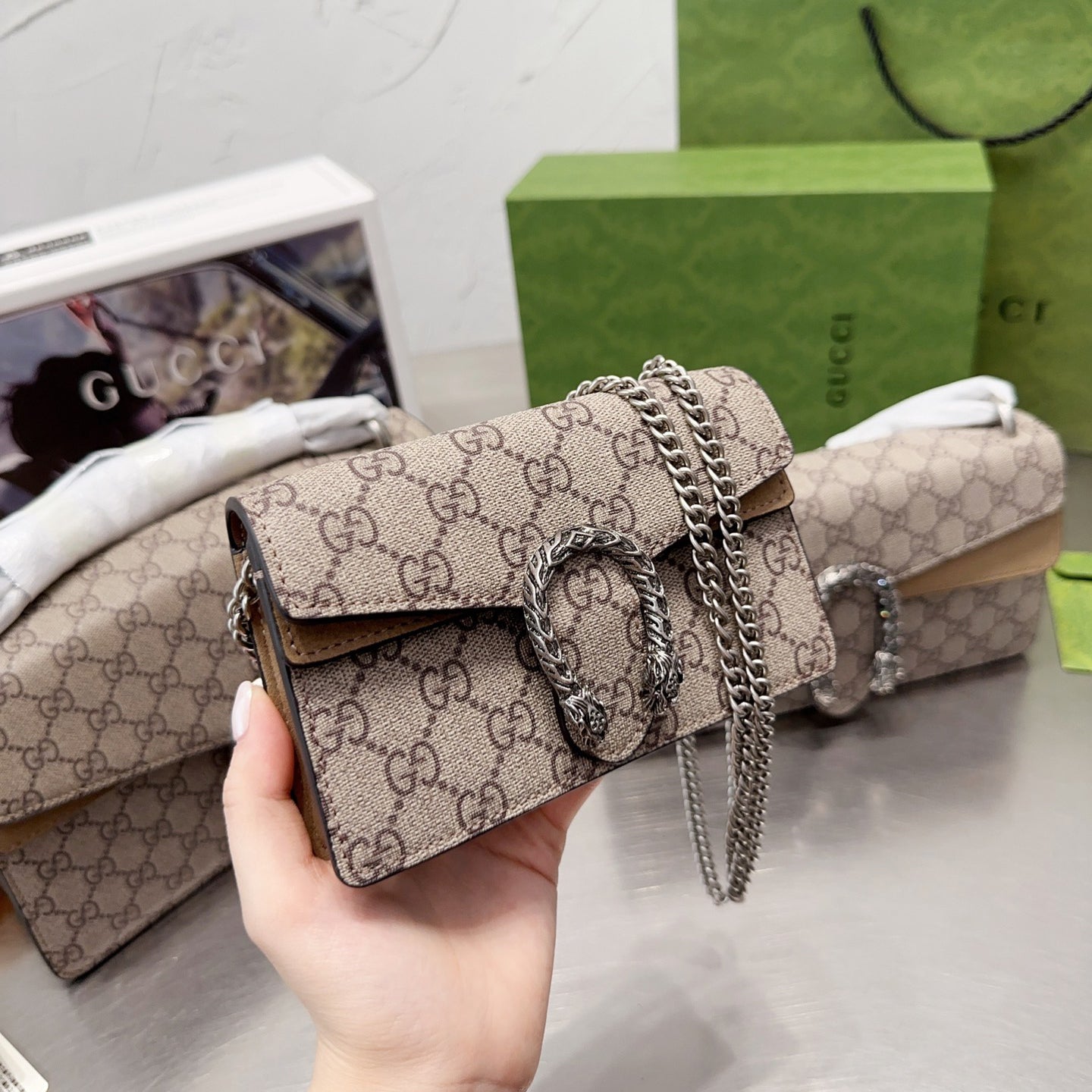 Beige and ebony Handbag
