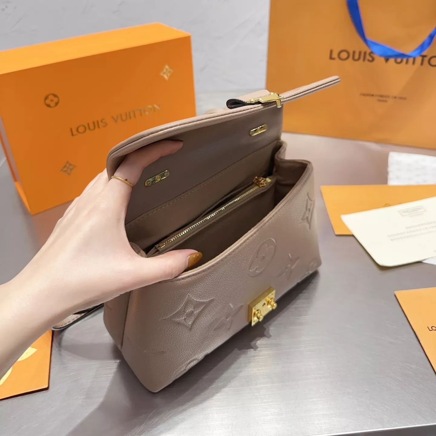 Fashion Leather Bag