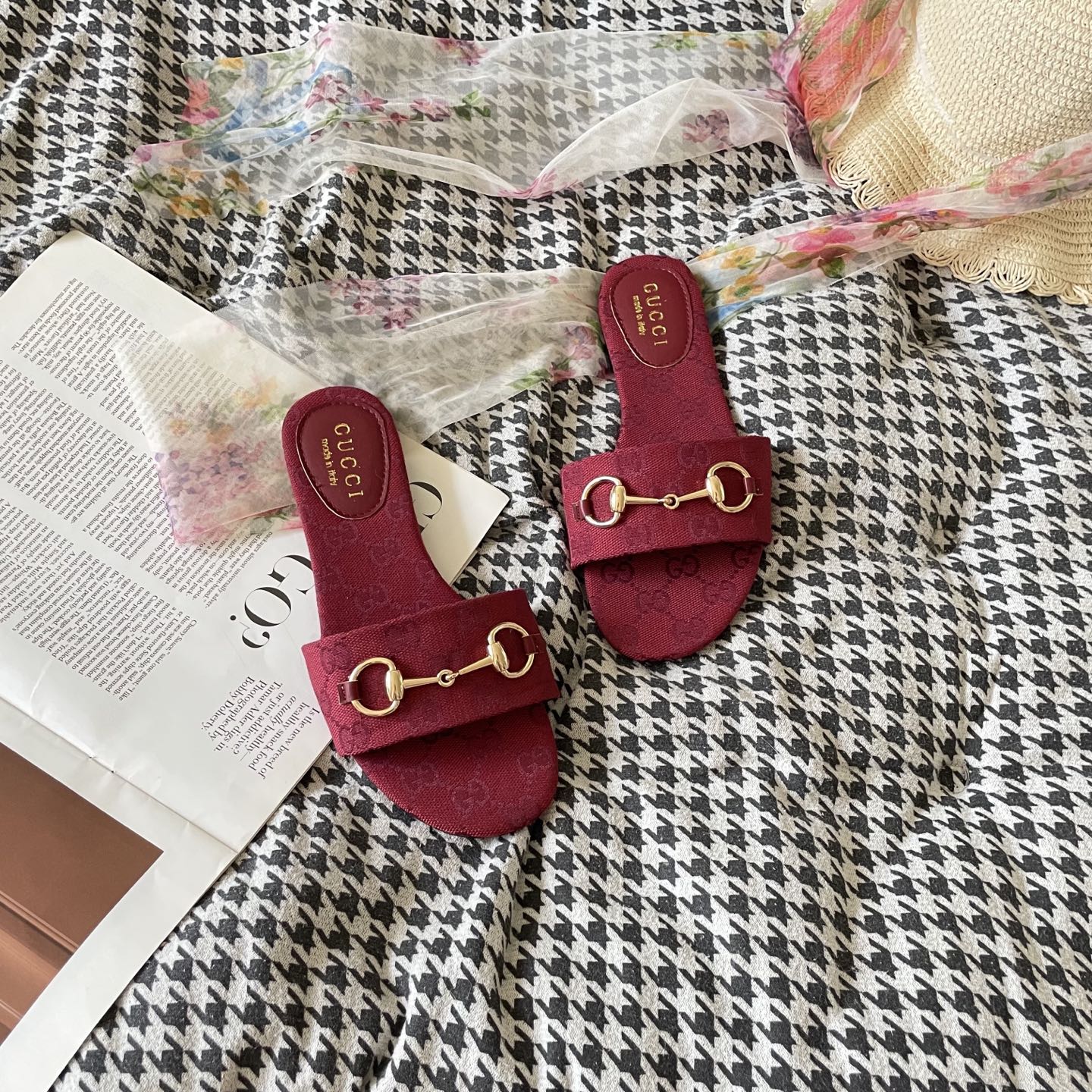 Printed Canvas Flat Slippers