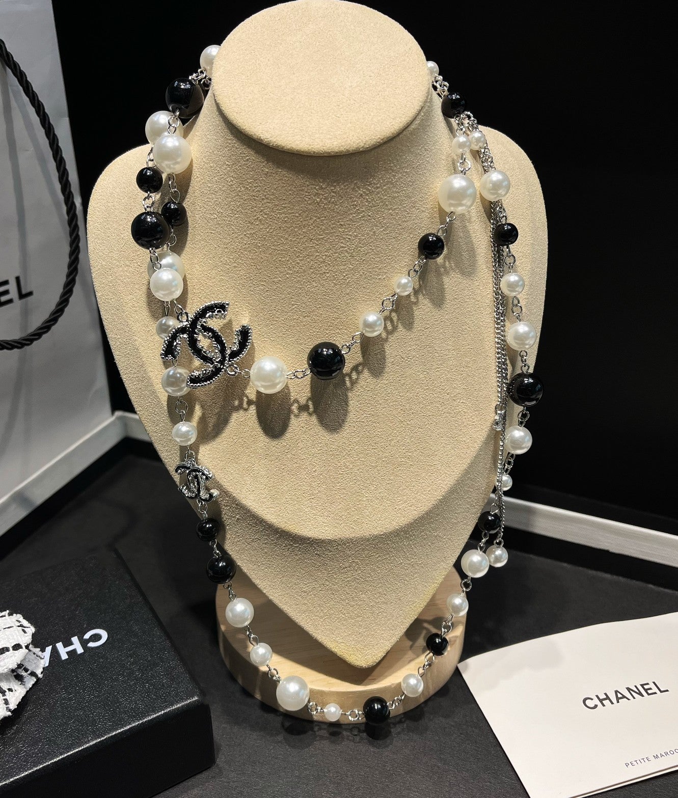 Enamel Double Pearl Necklace