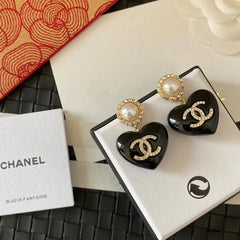 Heart pearl earrings & necklace