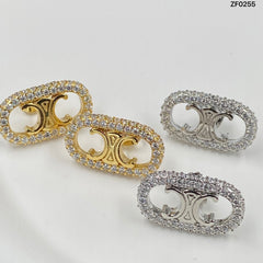 Fashionable rhinestone stud earrings