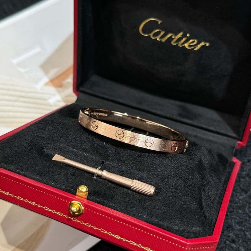 Classic love bracelet