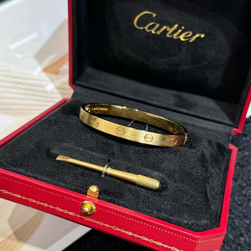 Classic love bracelet