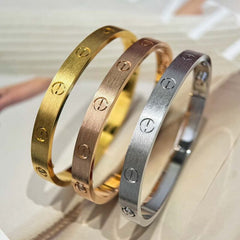 Classic love bracelet