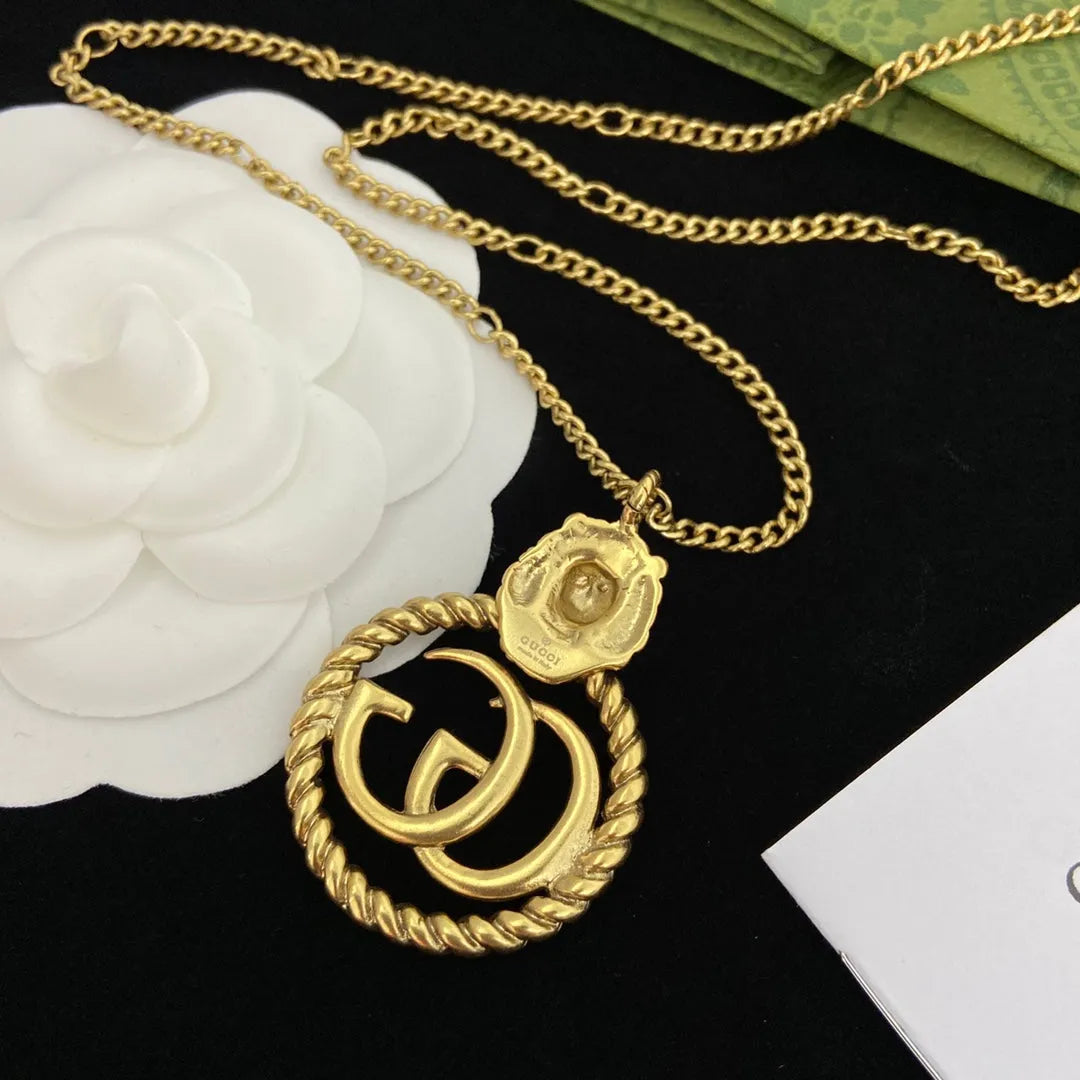 Vintage Lion Earring and Necklace Set