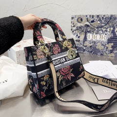 Botanique Motif Lady Bag