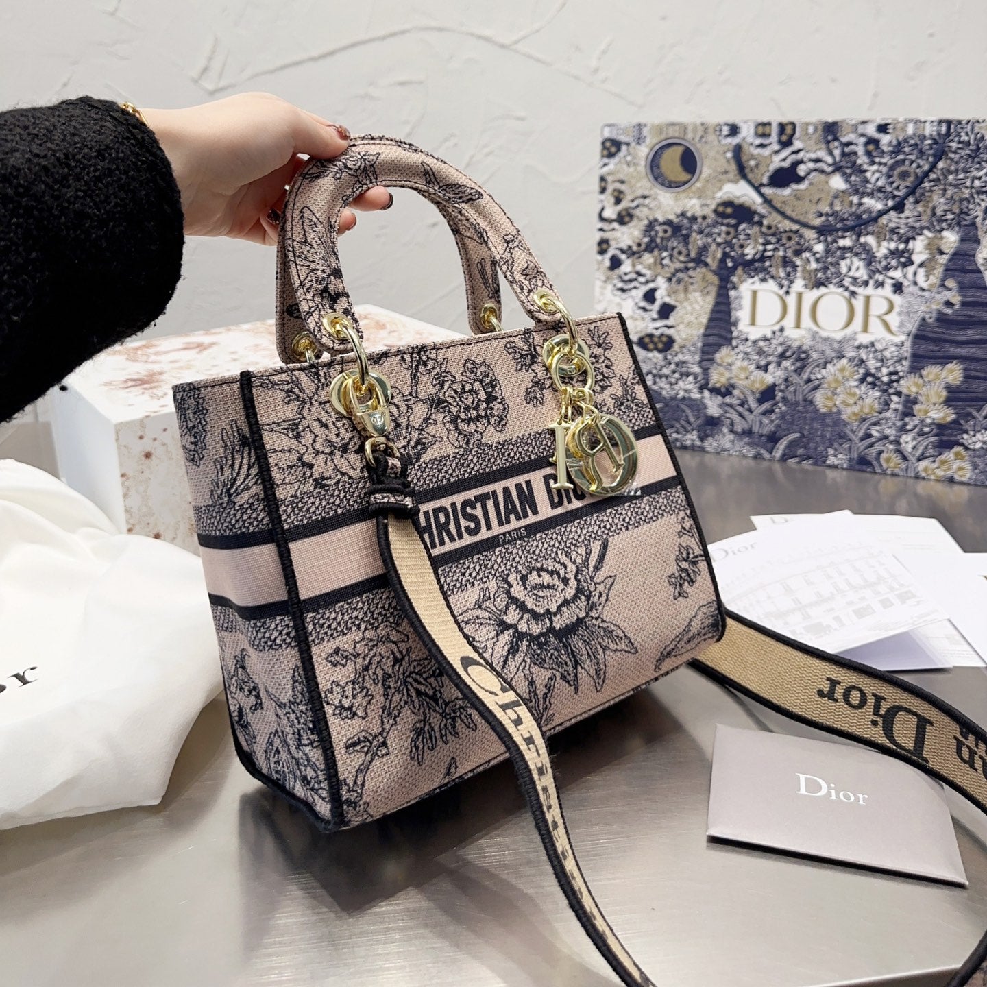 Botanique Motif Lady Bag