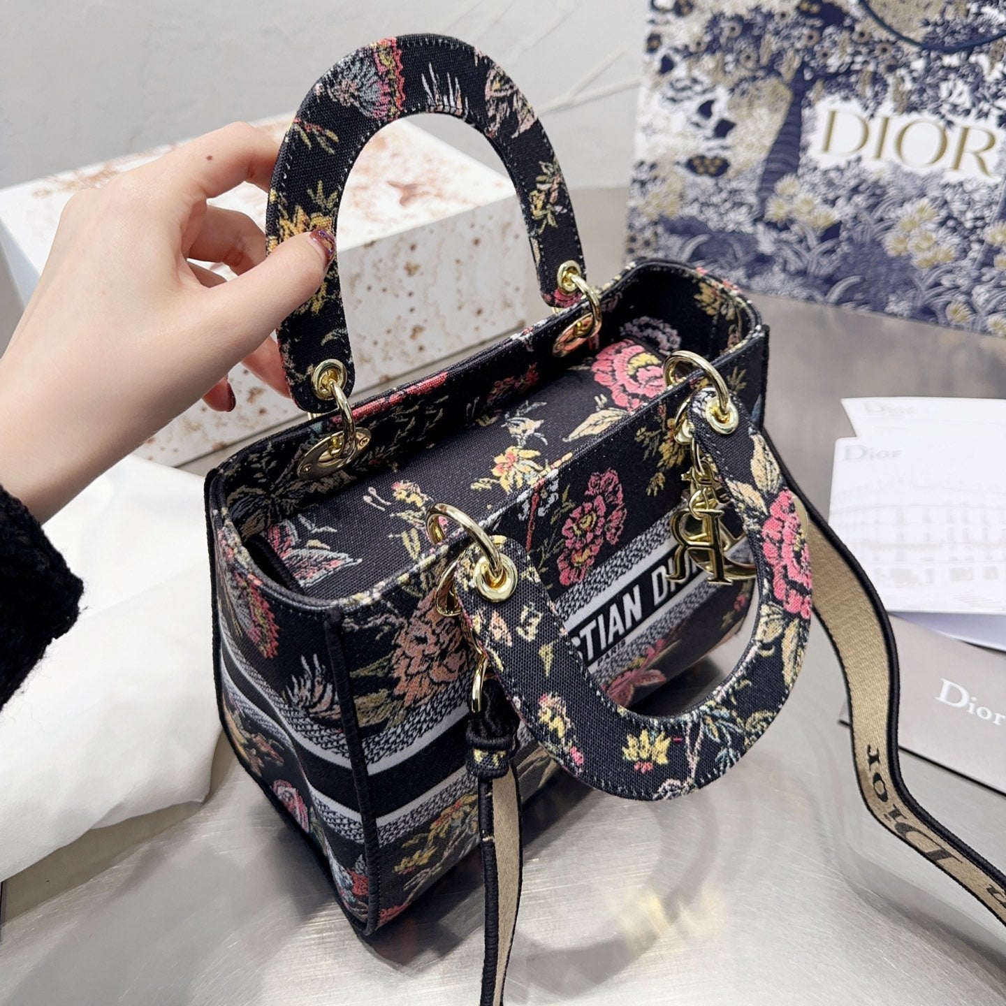 Botanique Motif Lady Bag