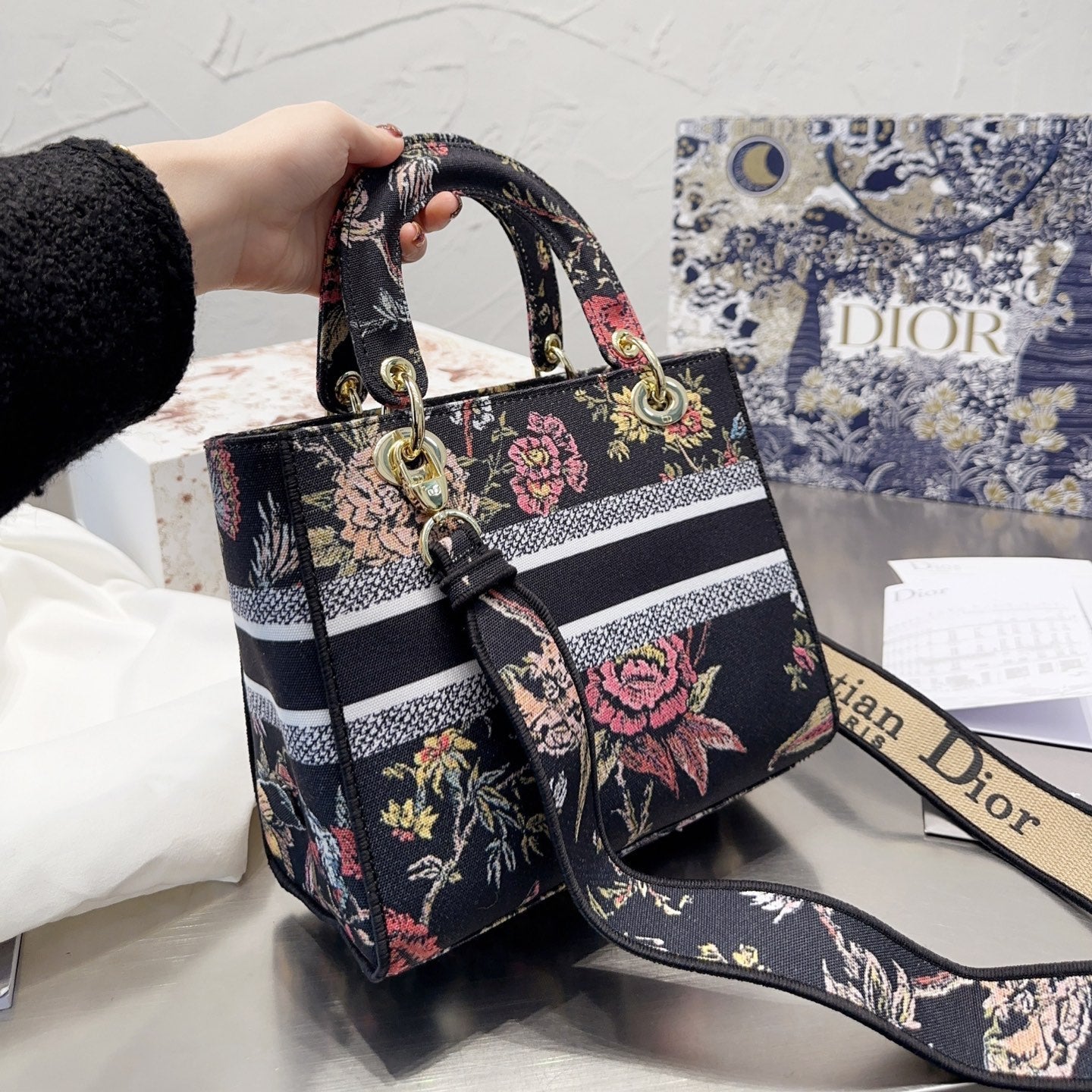 Botanique Motif Lady Bag