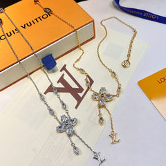 Floral crystal pendant necklace