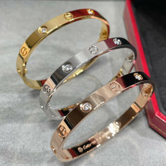 Classic Love Diamond Bracelet