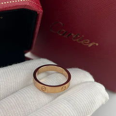 Classic Love Ring