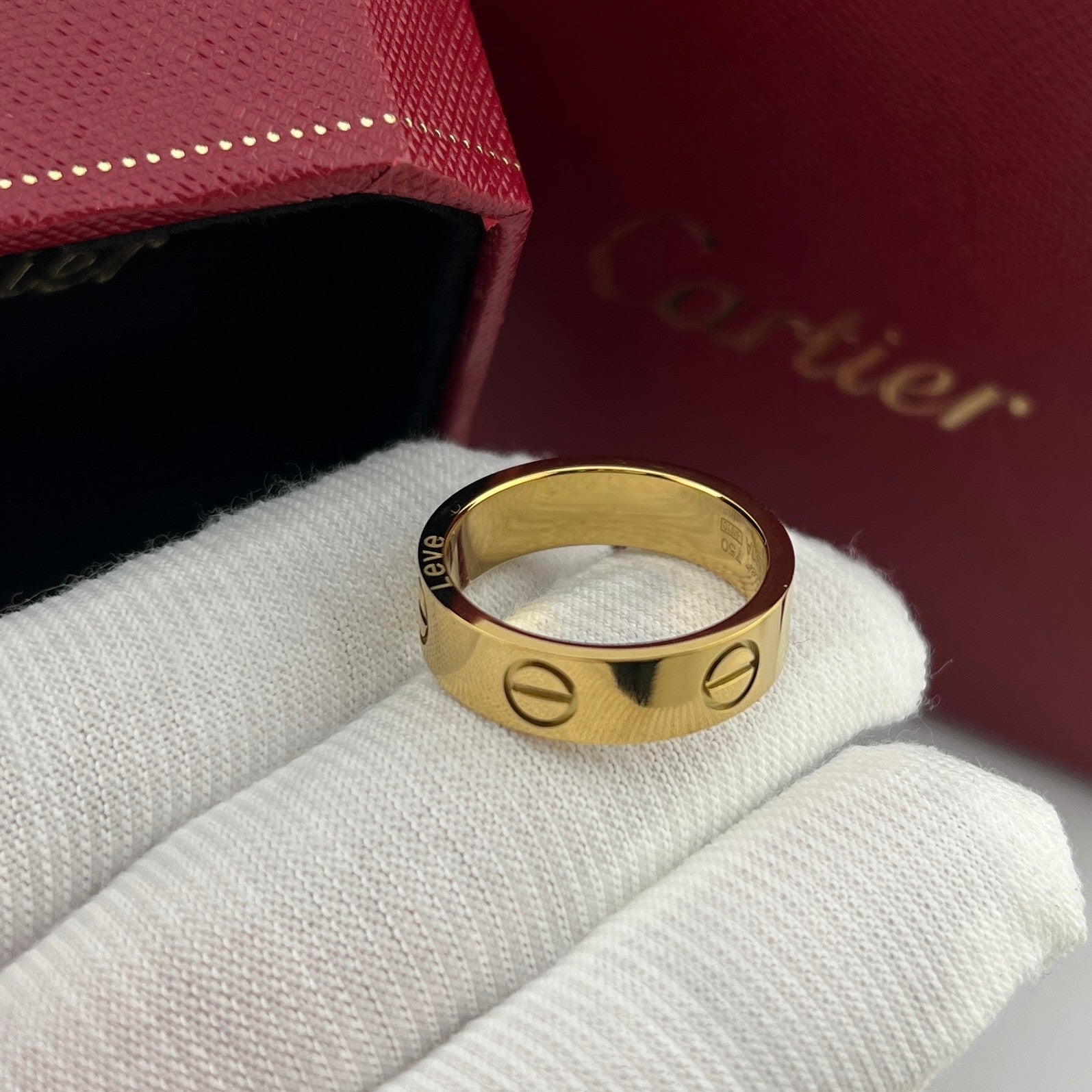 Classic Love Ring