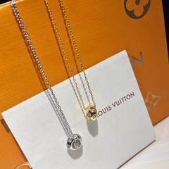 Checkerboard circle pendant necklace