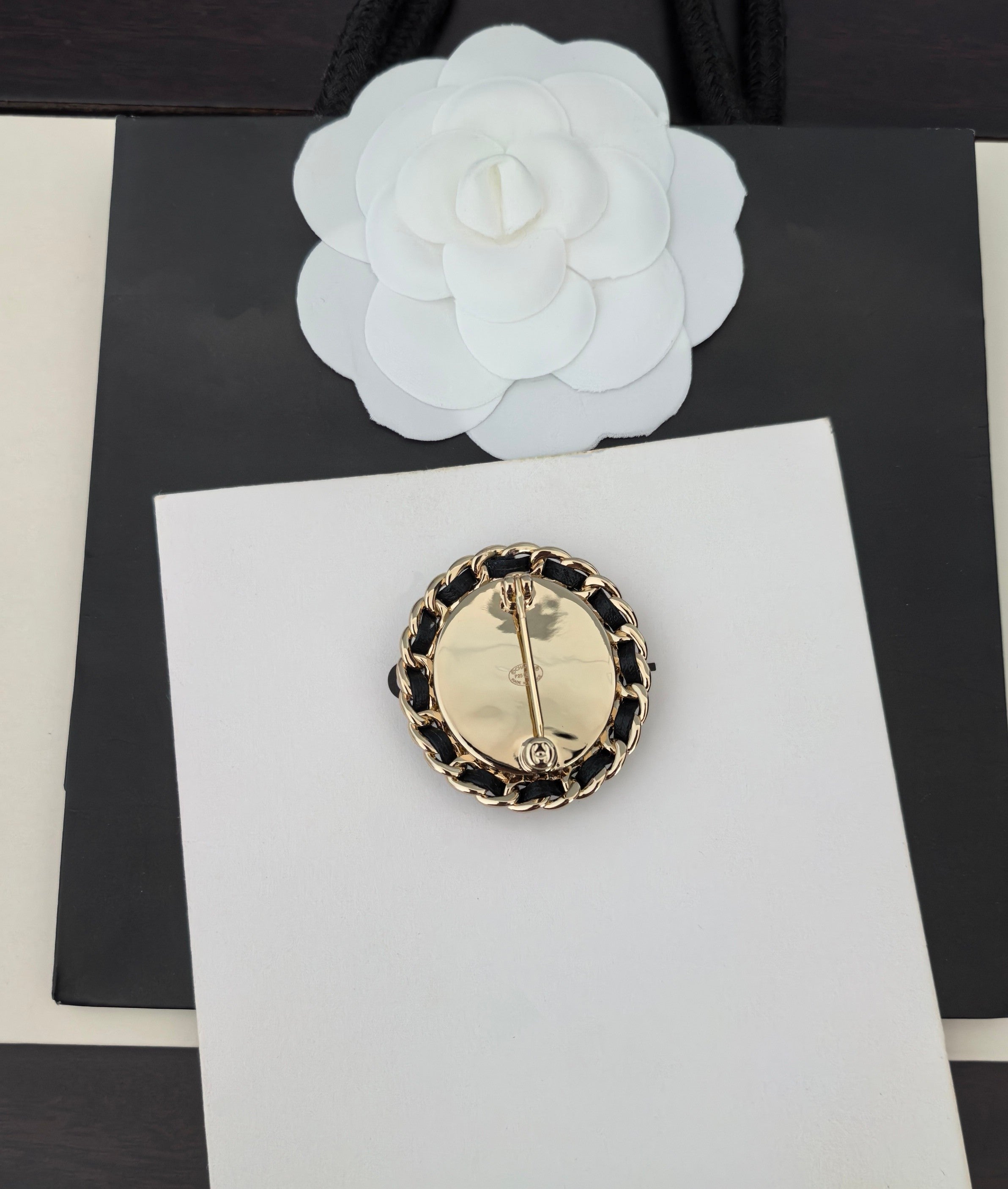 Denim Round Blue Brooch