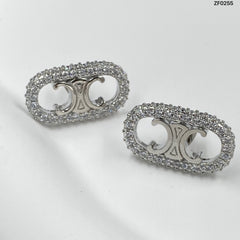Fashionable rhinestone stud earrings
