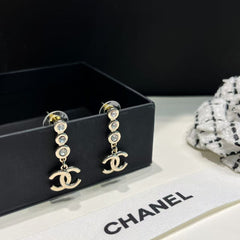 Fashionable Diamond Pendant Earrings