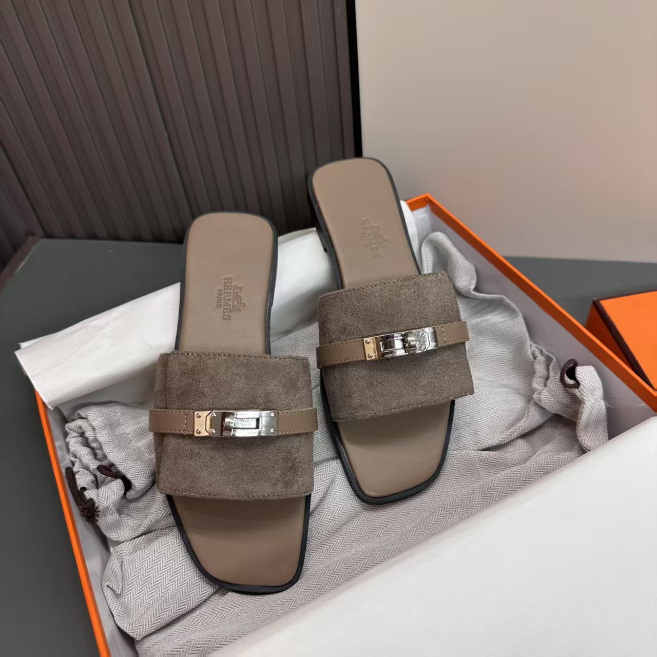 Suede Leather Flat Slippers