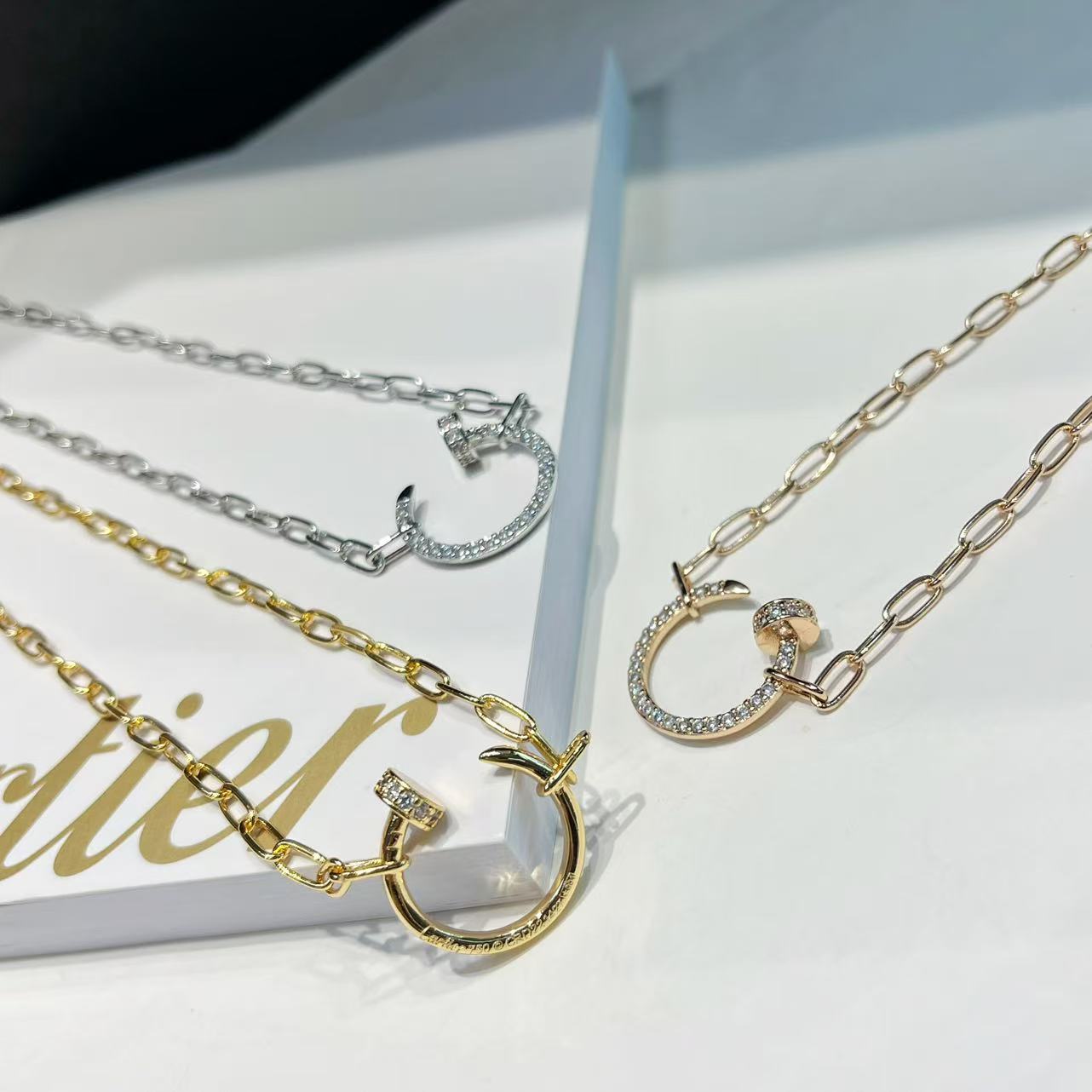 Classic diamond stud necklace