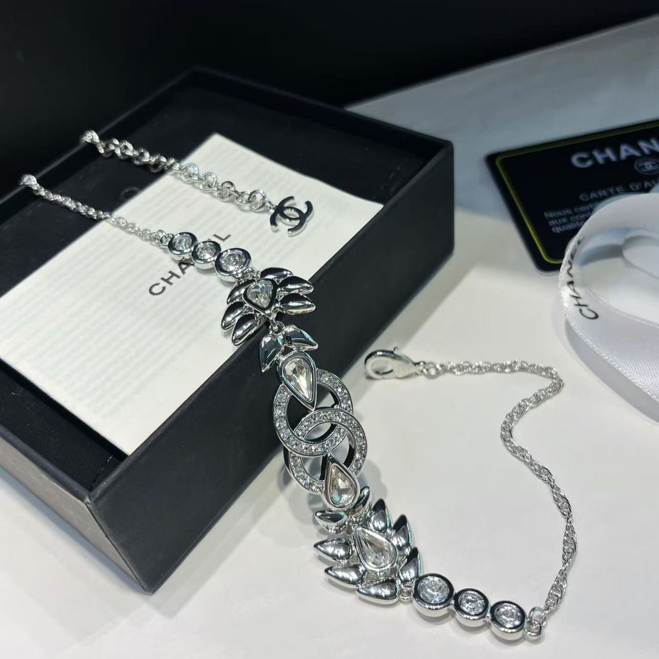 Fashionable Diamond Wheat Ear Necklace