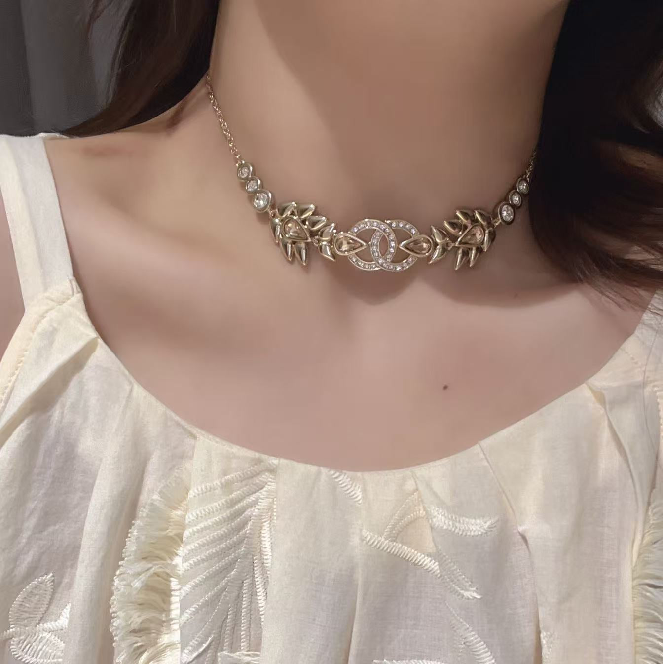 Fashionable Diamond Wheat Ear Necklace
