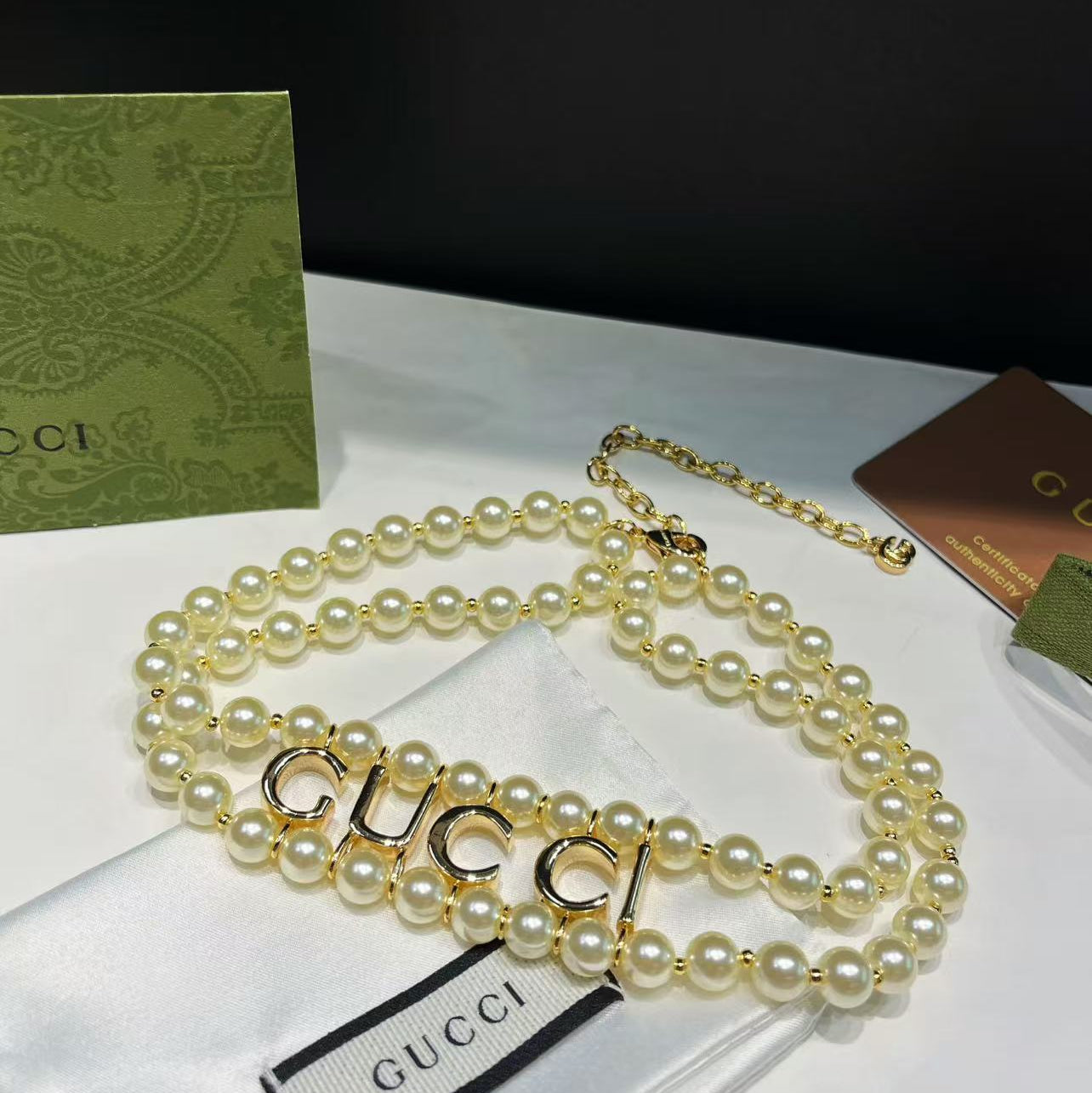 Fashion double-row pearl letter bracelet and necklace