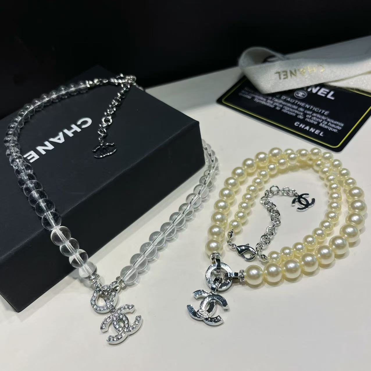 Diamond Glass Beads Pearl Necklace