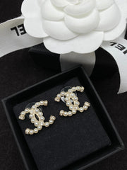 Elegant pearl stud earrings