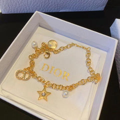 Fashion classic star charm bracelet