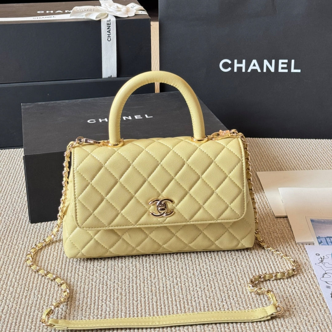 Exquisite Fashionable Handle Bag