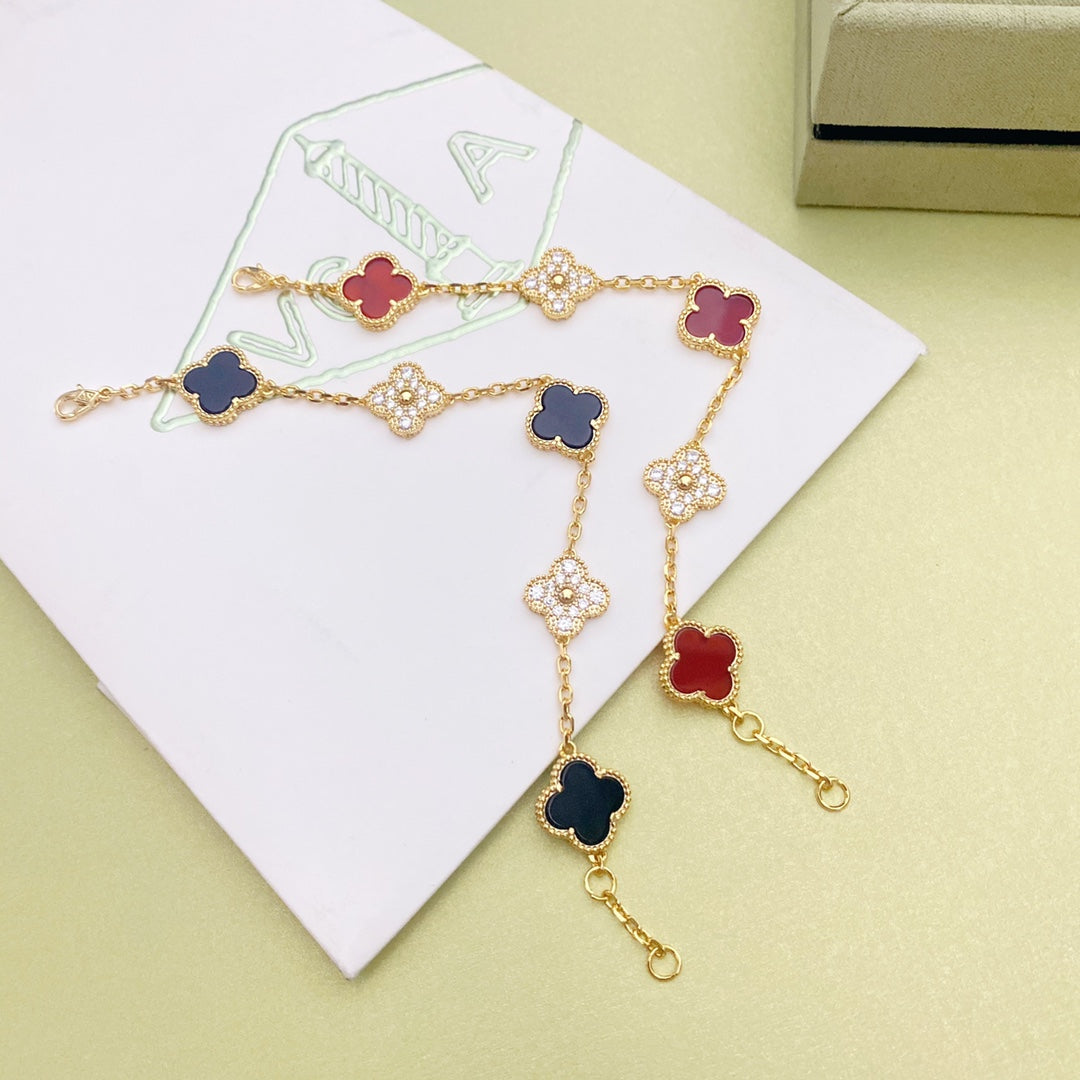 Classic Four-Leaf Clover Diamond Colorblock Bracelet