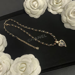 Heart-shaped Metal and Leather Necklace
