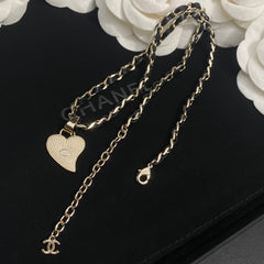 Heart-shaped Metal and Leather Necklace