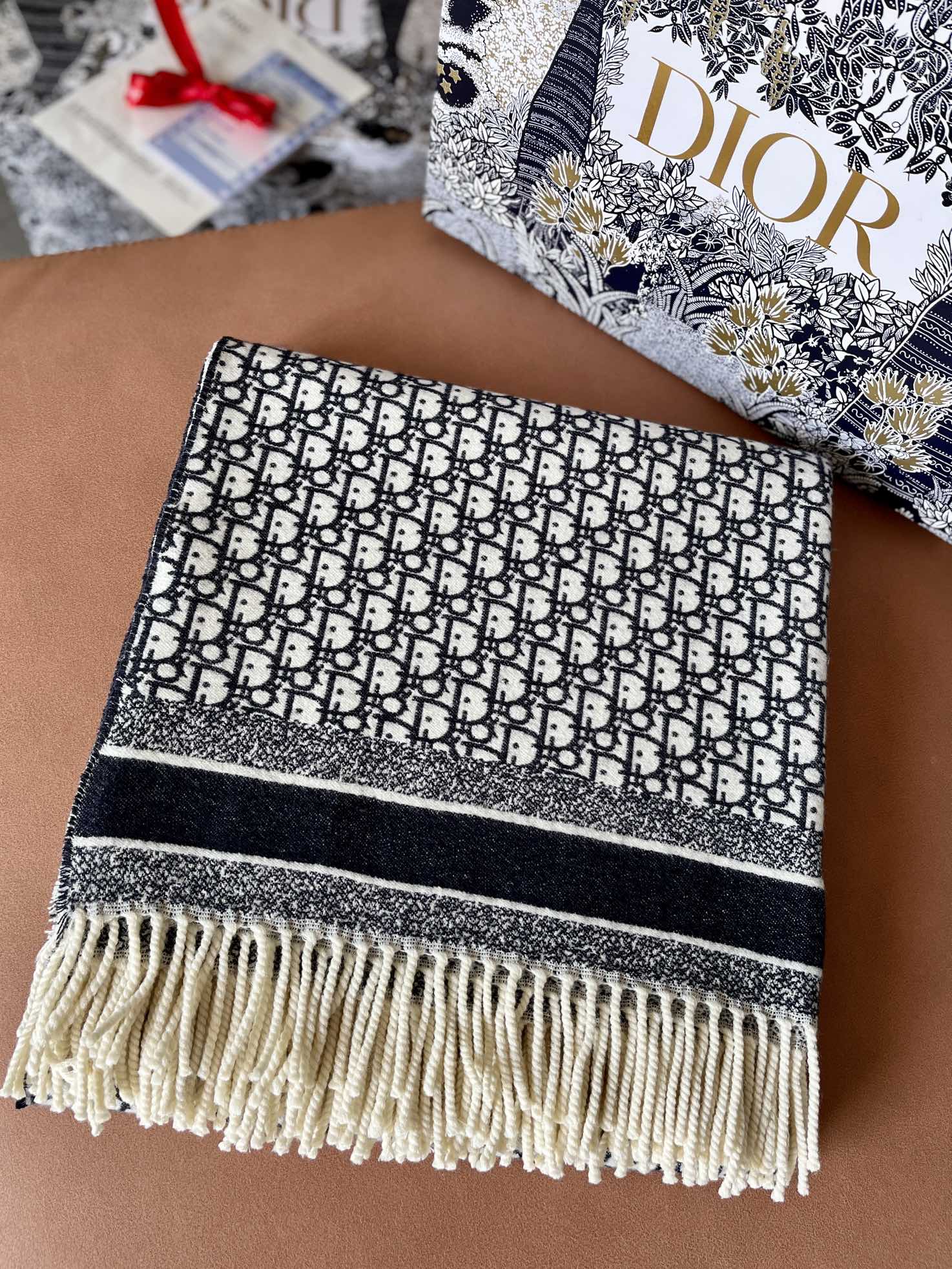 100% Cashmere Shawl Scarf