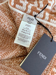 F Letter knitted 100% cashmere scarf