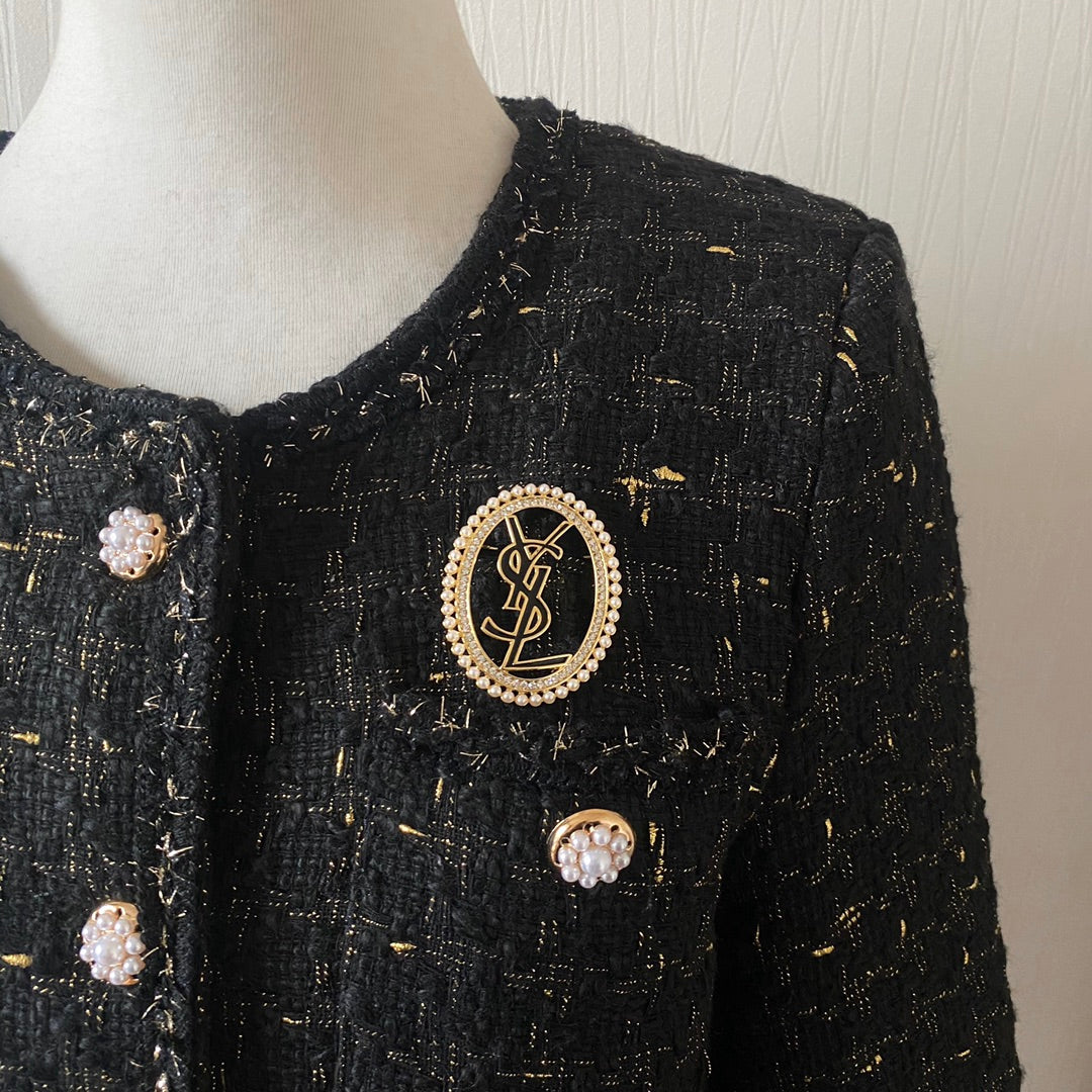 Oval Pearl Letter Brooch