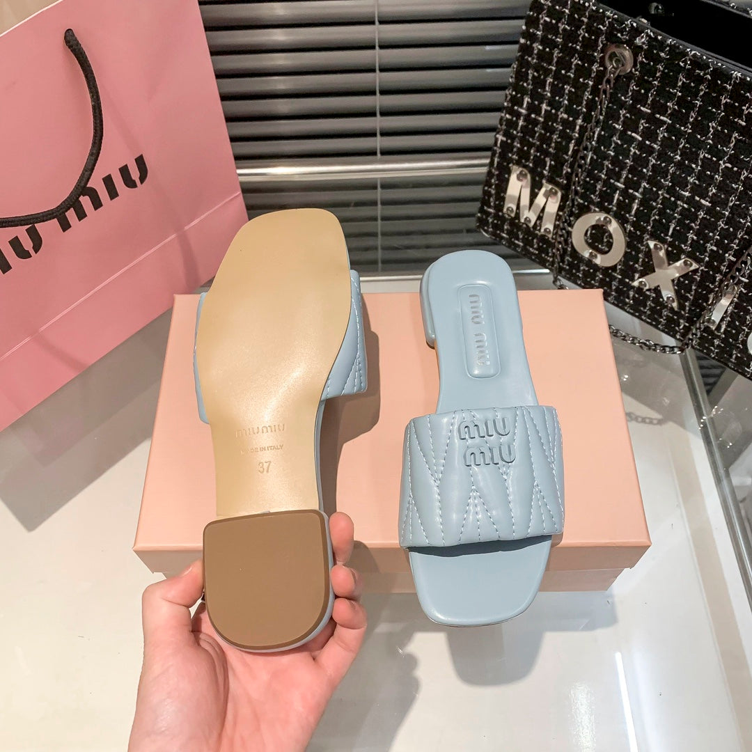 Stylish Classic Flat Slippers
