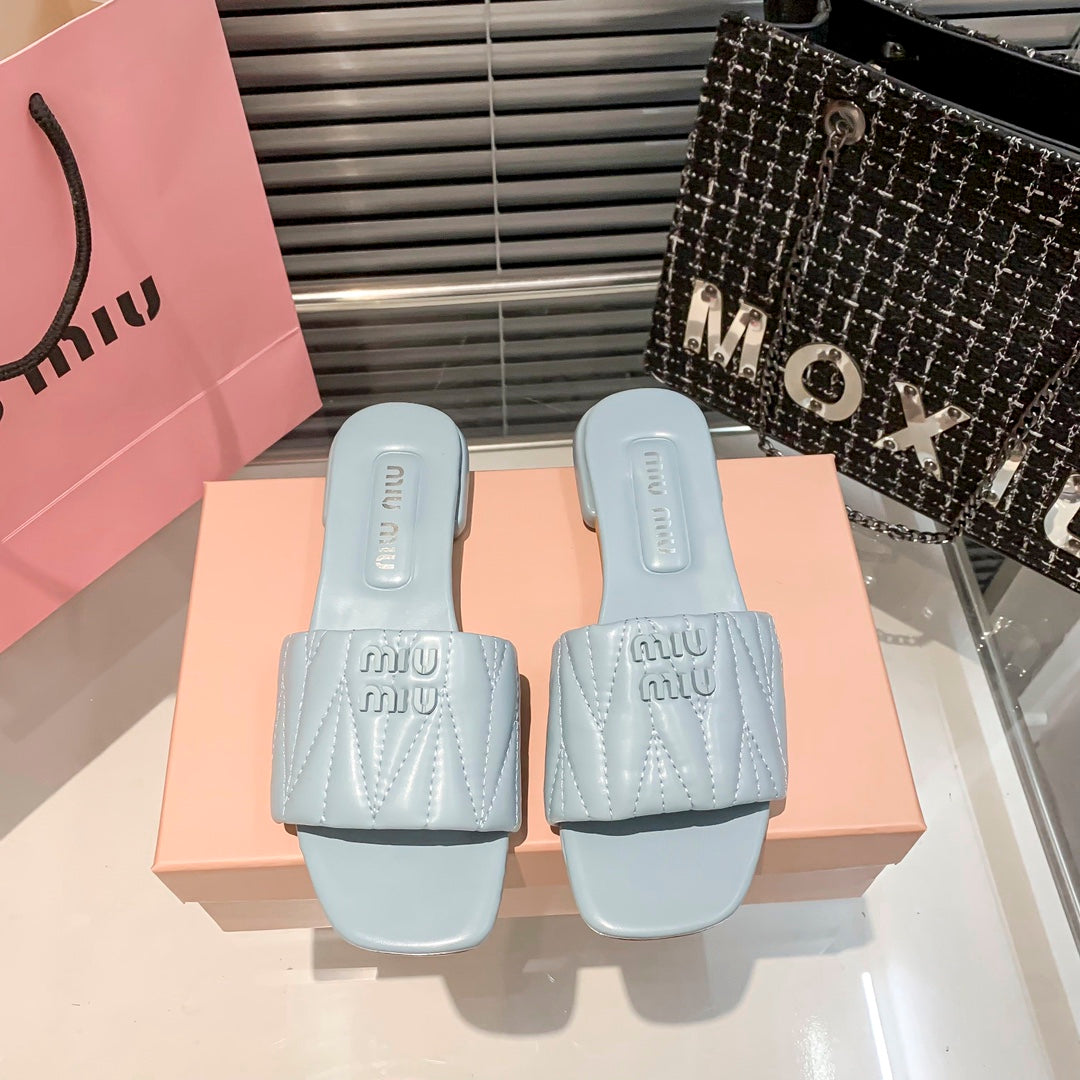 Stylish Classic Flat Slippers