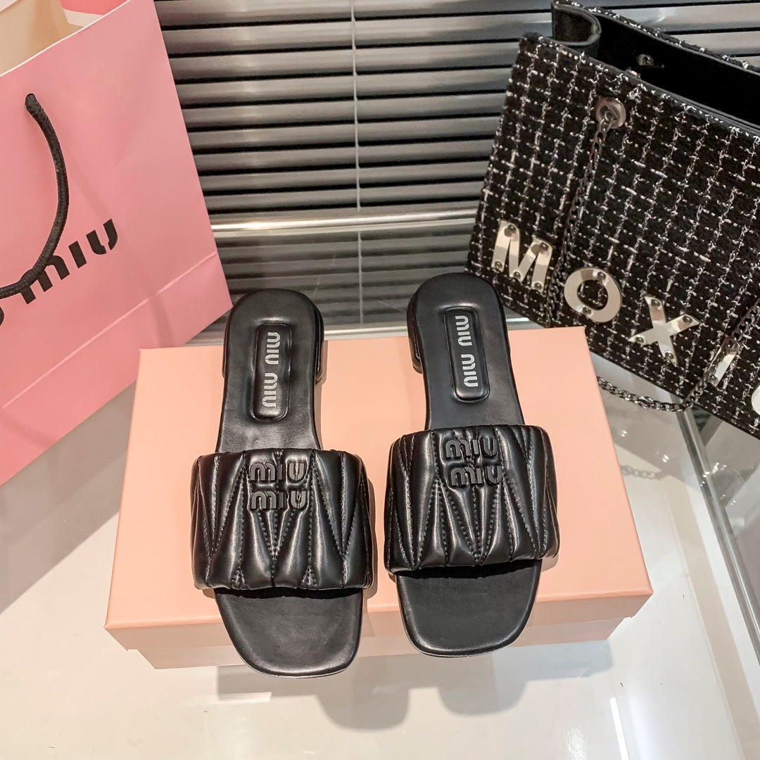Stylish Classic Flat Slippers