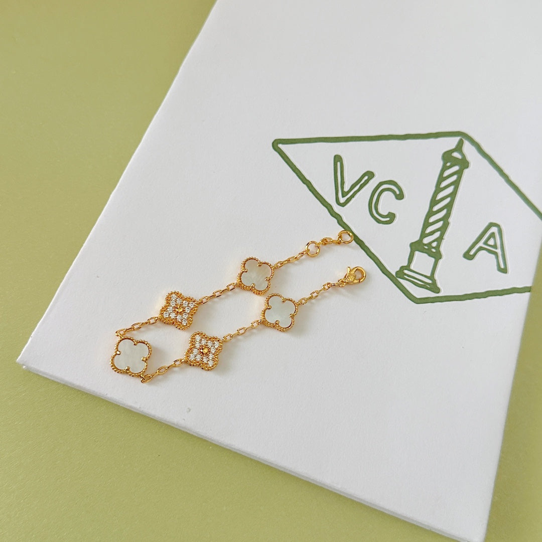 Classic Four-Leaf Clover Diamond Colorblock Bracelet