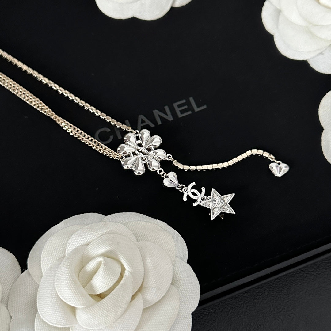 Four-Leaf Clover Star Crystal Necklace