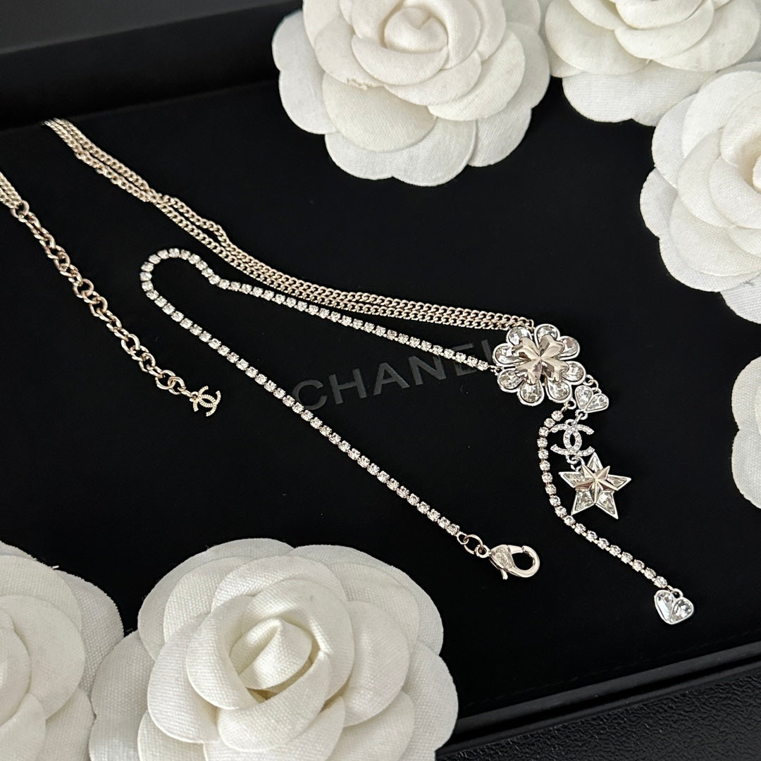 Four-Leaf Clover Star Crystal Necklace