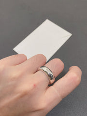 Classic Cross Round Ring