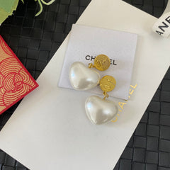 Elegant Pearl Retro Earrings