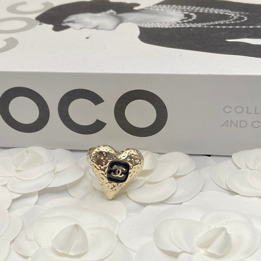 Lava Enamel Heart Ring