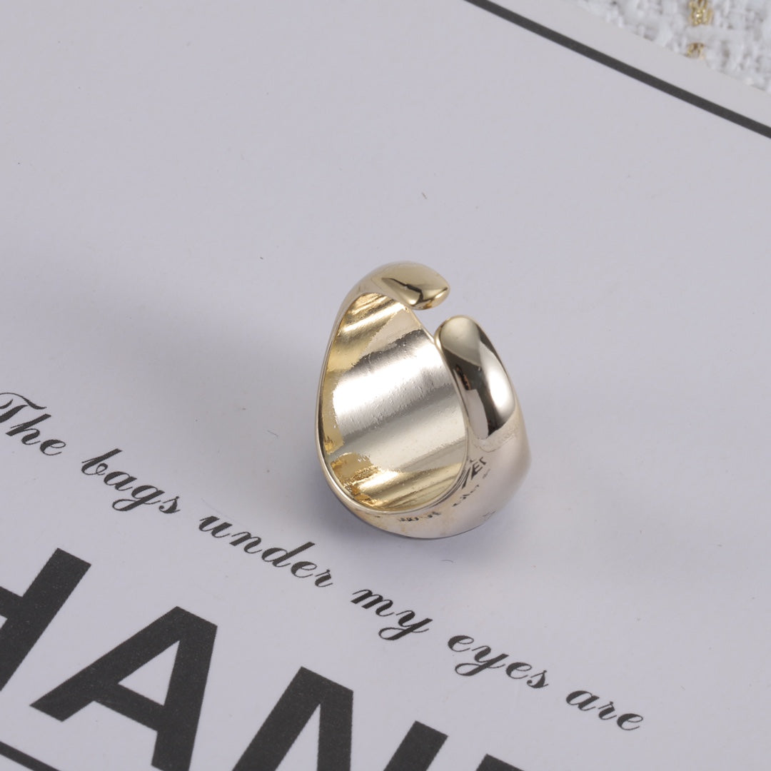 Elegant enamel open ring